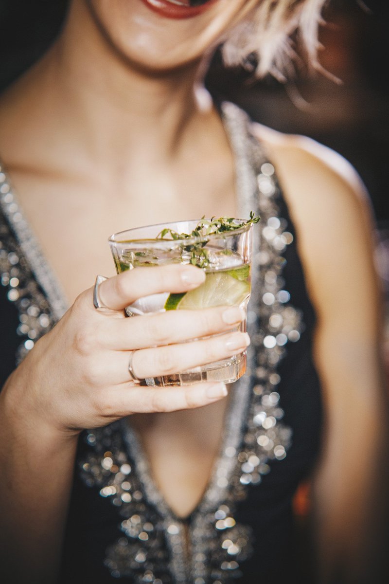 Excuse us while we pretend it's not Monday

#Viritus #MondayMood #PremiumVodka #OntarioMade