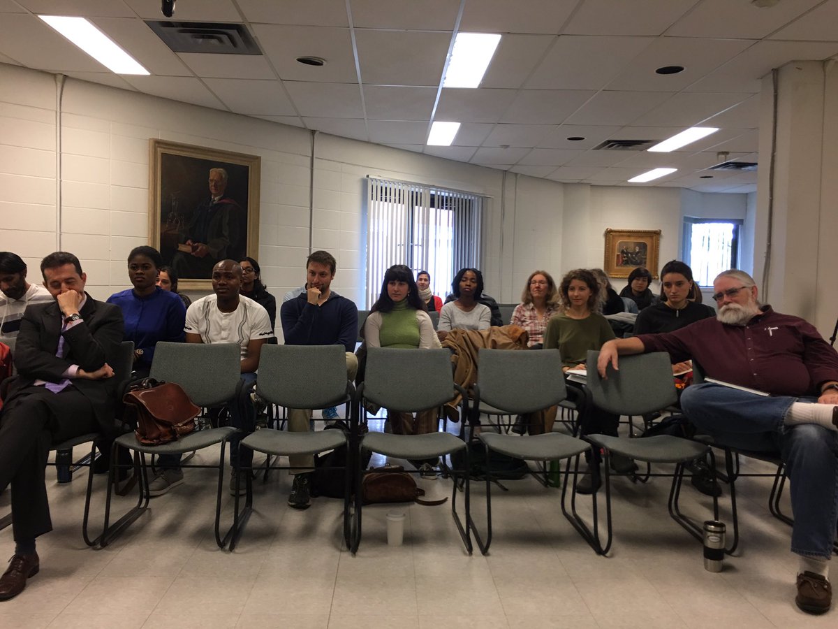 _JeanLebel's tweet photo. Ce matin @mcgillu #maccamp #WFD2017 @FAOAmericas @IDRC_CRDI ont parlรฉ Migration, conflits, sรฉcuritรฉ alimentaire et femmes. Merci pr accueil! https://t.co/aiS6EUY08C