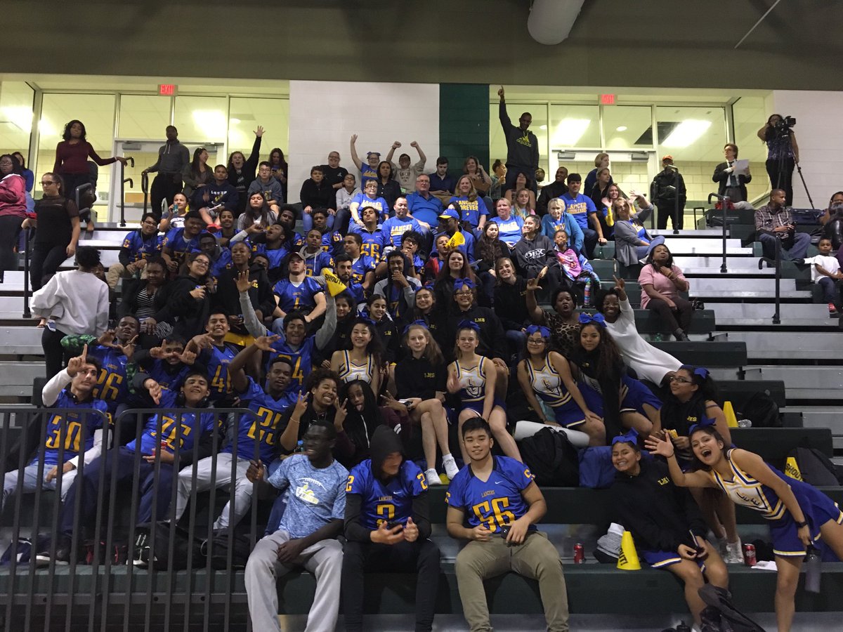 LewisLancers's tweet photo. Lancer Nation out in force to support LVCheer tonight at Wakefield. https://t.co/Jm5kszeaaY
