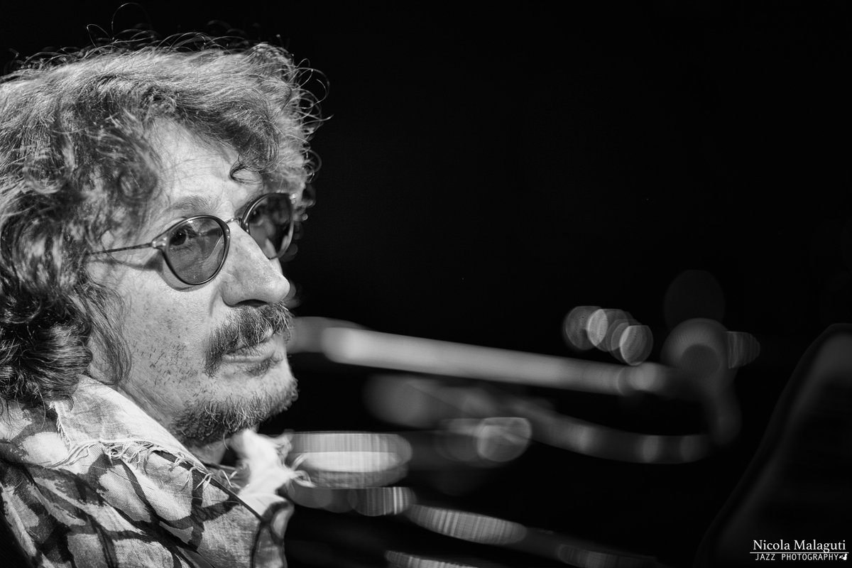 PadovaJazz's tweet photo. il concerto di @Cammarieremusic al teatro Verdi per #padovajazz festival, negli scatti di @NicolaMalaguti. https://t.co/9b504iiL5C