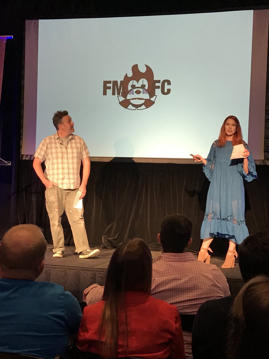 alexalett's tweet photo. Flaming Monkey Flying Circus! #wtfcha #chattaspace #goodwithfaces #Chattanooga #chattanoogatn https://t.co/qPwJBCmP7N