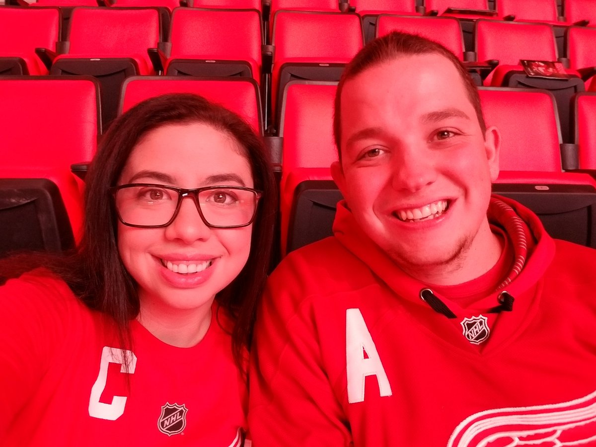 conacakes's tweet photo. Drove all the way from Newfoundland, Canada for this game! #ThisIsWhere #detroitredwings #motorcity #LittleCaesarsArena https://t.co/nFIj7ni2R3