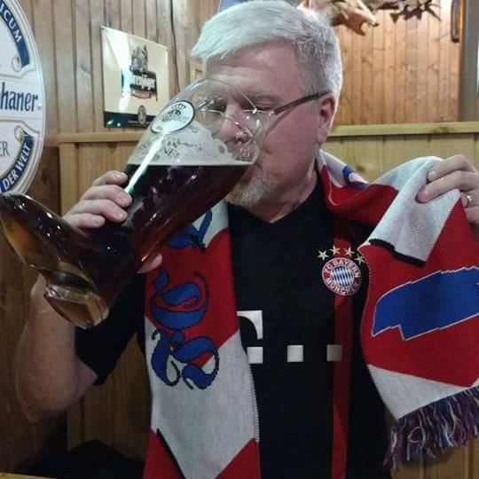 Happy Birthday to fan club chairman and OG super fan Matt Roberts!     