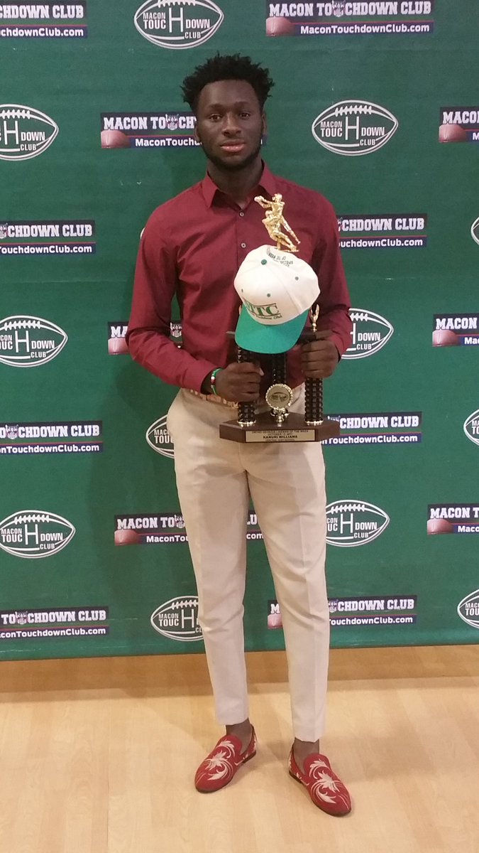 CoachHarold73's tweet photo. Congrats @kanuri_williams 4 being selected Macon TD Club Special Teams P.O.W!75 yd. Punt return TD./2 TD Rec./ 1 INT/ 2 pt. conv. 2 x winner https://t.co/UVPr7uyB1G