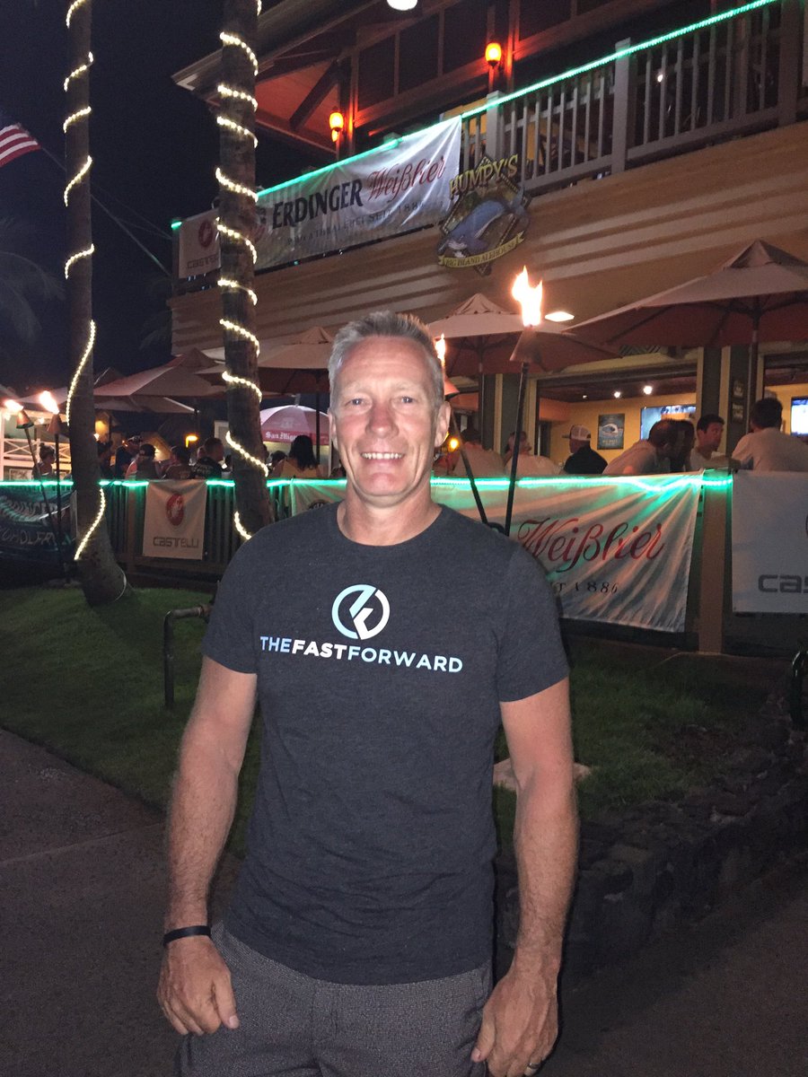 youngfifers's tweet photo. The Fast Forward in Kona watching Ironman World Championships. #thefastforward https://t.co/wQA0hmLtrs
