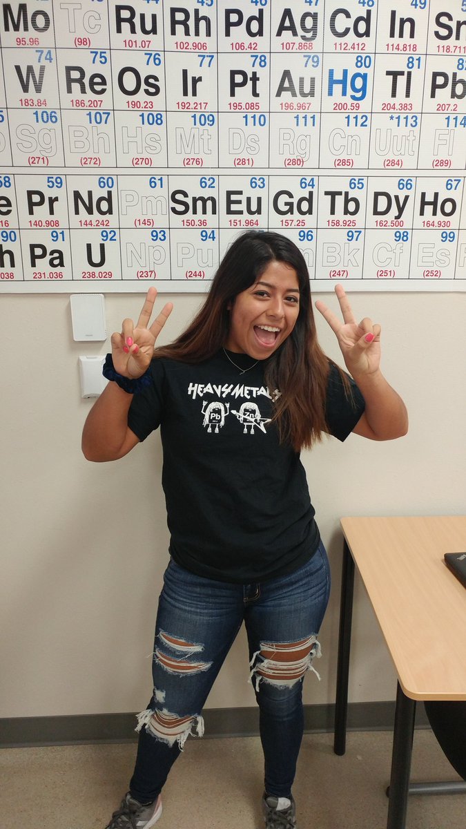 Roaring_DOI's tweet photo. Love when my students wear Chemistry humor. #GrizScience #GrizzliesUnited https://t.co/v8eMsOFoqk