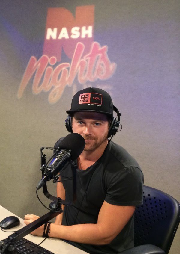 WithElaina's tweet photo. Getting ready to hear about Kip Moore's #FirstTimeInNashville! How long ago do you think it was... https://t.co/06M1odP4uU