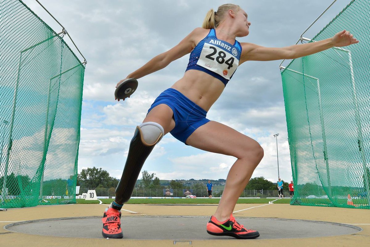 HeimsKris's tweet photo. Congrats @Jessie_Heims - named @USParalympics HS Field Athlete of the Year! On top of being named a HS All-American! https://t.co/DfKFx0rci1 https://t.co/eGK7Y0B6lj