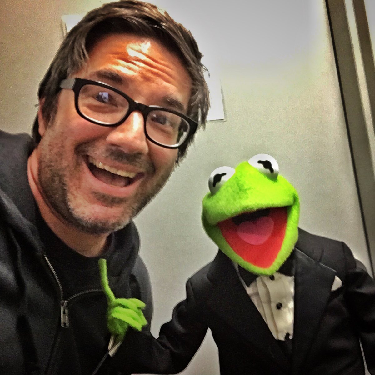 TimothyLagasse's tweet photo. Tonight's gig. #kermit #muppets #dwts #livingthedream https://t.co/CwUIuE4oJH