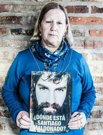 HospPami's tweet photo. La Mama de Santi, Stella Maris: queremos que nos digan dónde está. Que aparezca. Nosotros no podemos más. Estas cosas no pueden pasar. https://t.co/sUUuT97a8z