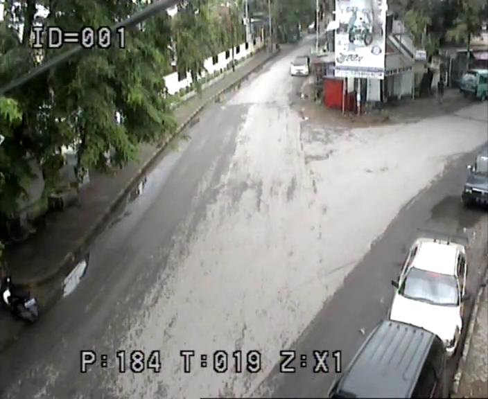 09:16 DgTata dpn Rs Haji normal lancar d kedua sisi,Dahulukan penyeberang jalan #CCTVDiskominfoMKS O.D