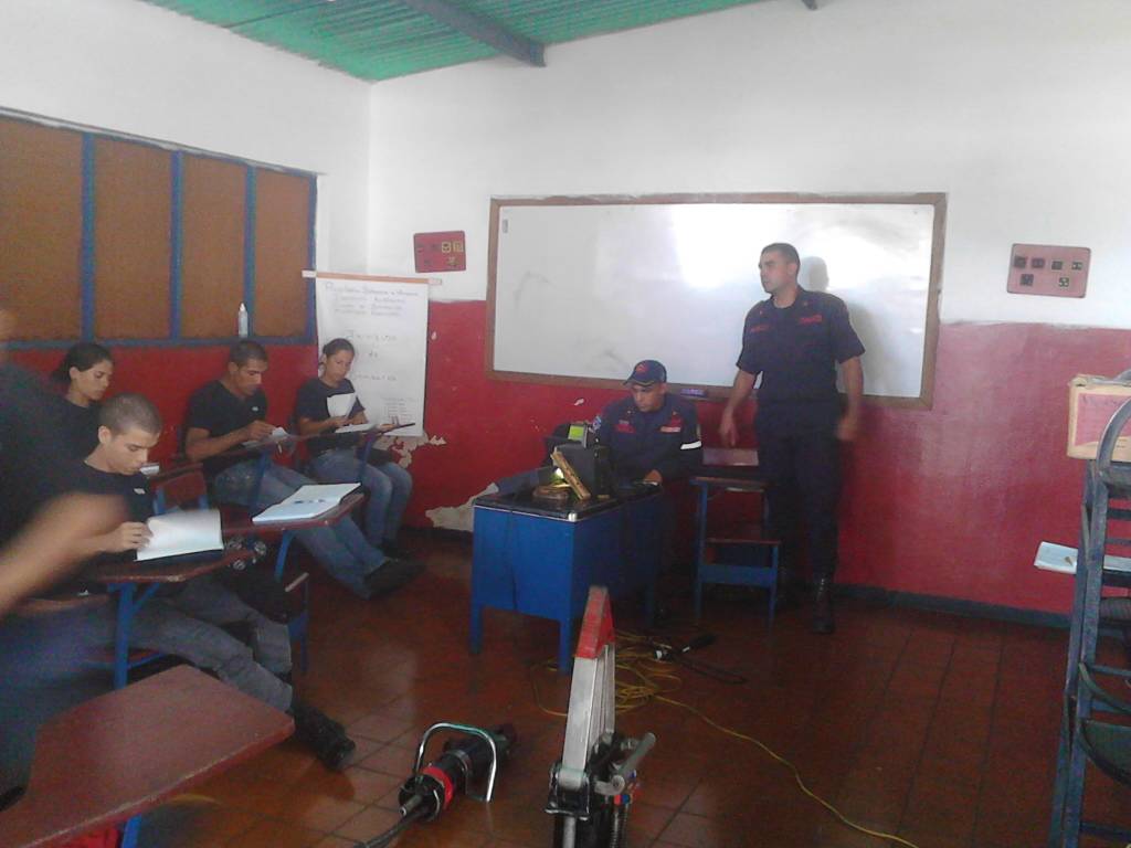 Division Rescate tweet media