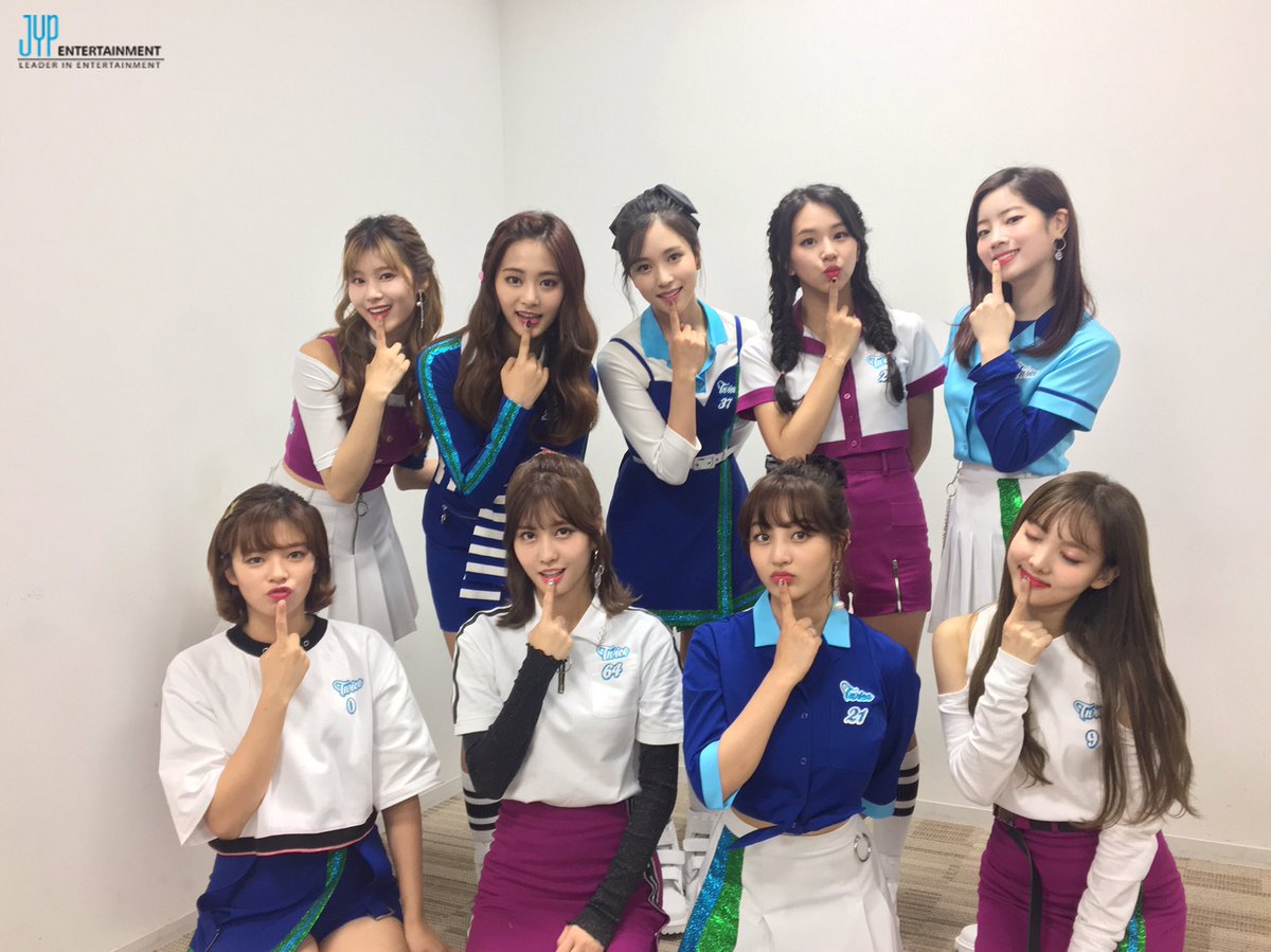 日本テレビ スッキリ 生出演 One More Time 初パフォーマンスいかがでしたか くるっと回って唇ポン ポースもぜひマネしてみてくださいね Twice Onemoretime スッキリ Weニュース 話題の画像がわかるサイト 日本テレビ スッキリ 生出演 One More Time 初パフォーマンスいかがでしたか くるっと回って唇ポン ポースもぜひマネしてみてくださいね Twice Onemoretime スッキリ Weニュース 話題の画像がわかるサイト