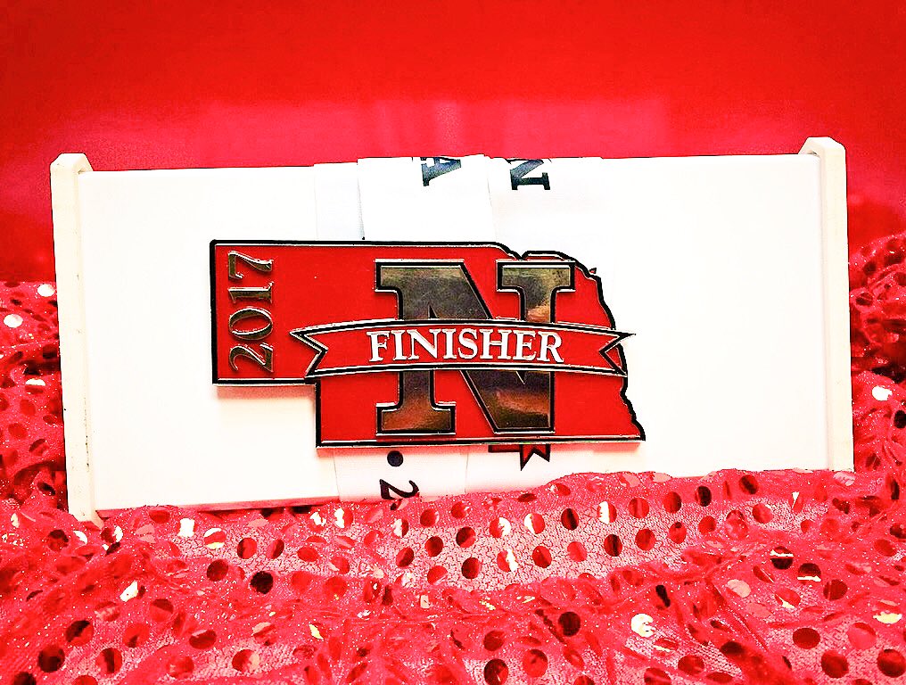 terachelle's tweet photo. Happy #MedalMonday I'm LOVING this beauty from @Nebraska262!! Add this scenic NE race to your list!! #marathontraining #bibchat #runchat https://t.co/RdK3y2O6IR