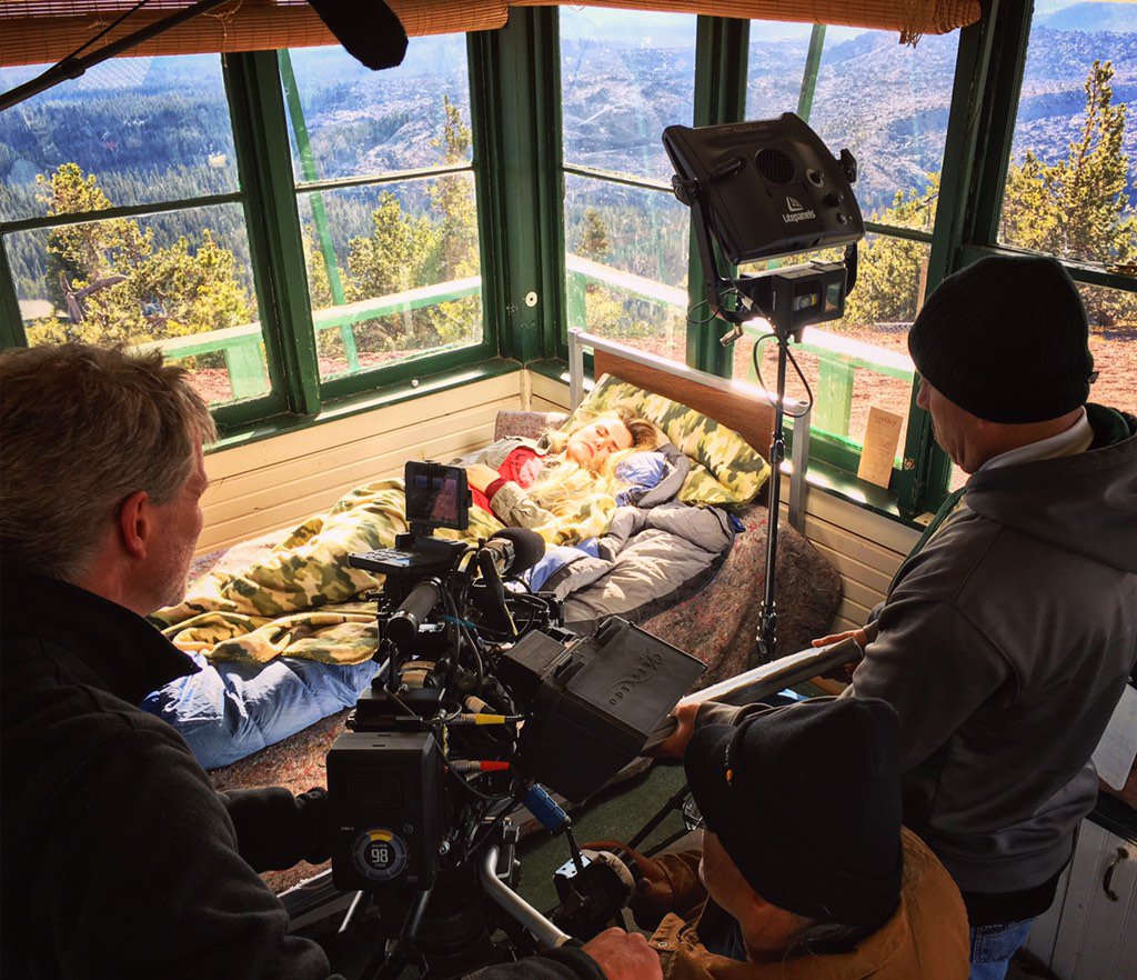 andreasweeney1's tweet photo. There's no better job in the world. #blackflowersfilm #setlife #artisticventures #actorsjob #SAGAFTRA #actressatwork https://t.co/L5qtUp75SL