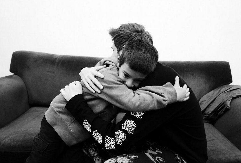 PlanetaRubius7u's tweet image. Este niño sabe que va a tener al mejor ídolo de toda su vida.
@Rubiu5