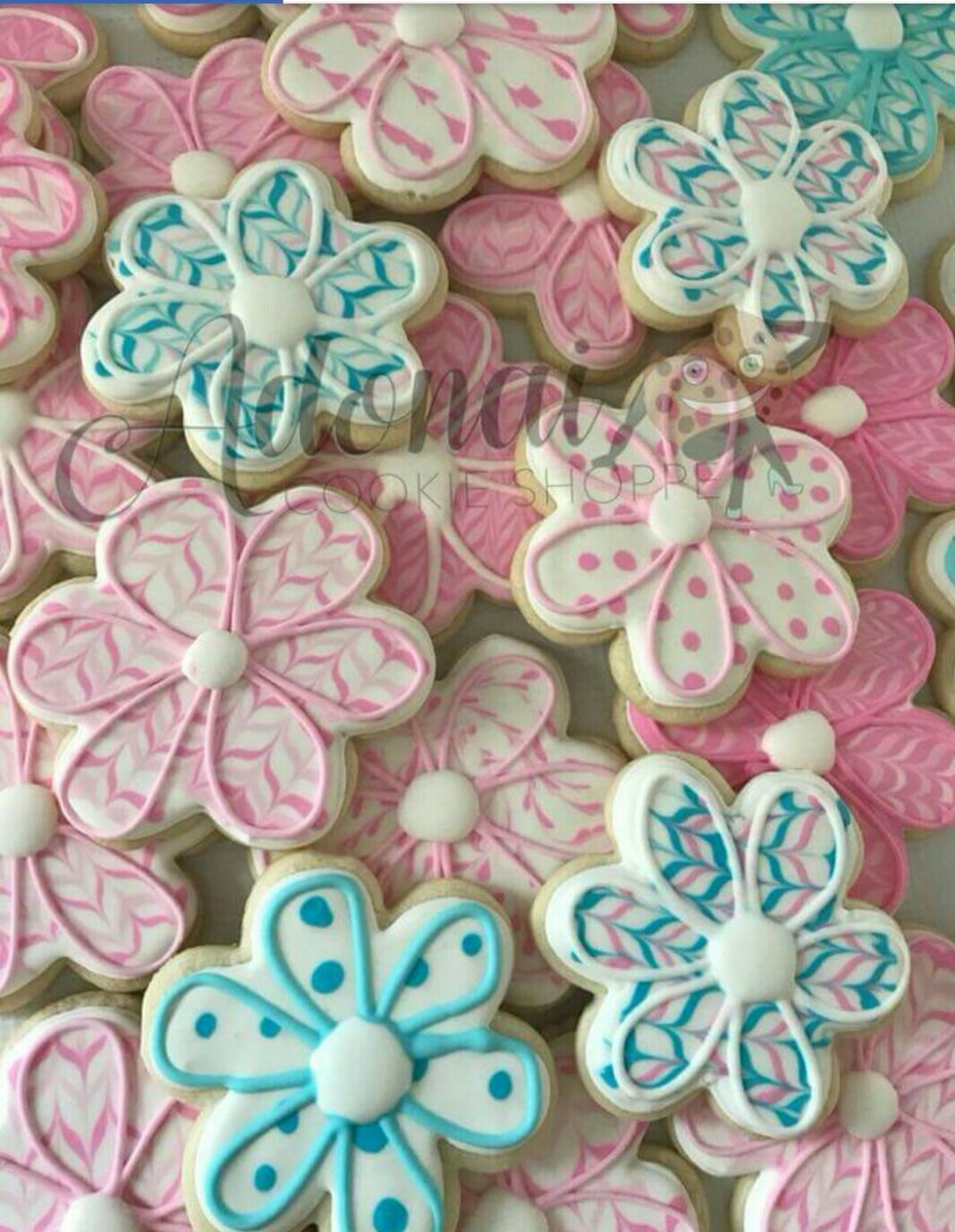 MacKidDecatur's tweet image. Thank you @AdonaiDesserts for the yummy treats! #MKMeetUp #MKLove #MKSisters #AdonaiDesserts