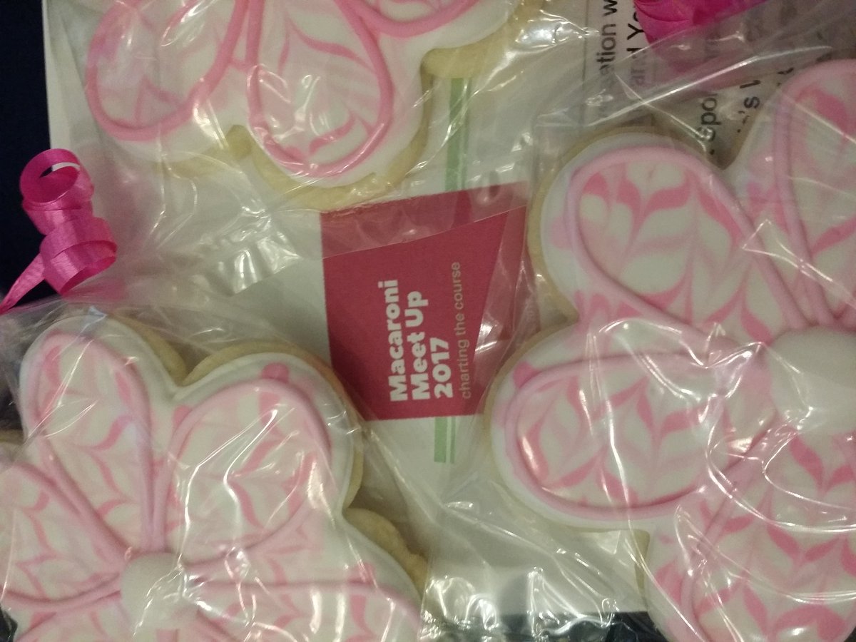 MacKidDecatur's tweet image. Thank you @AdonaiDesserts for the yummy treats! #MKMeetUp #MKLove #MKSisters #AdonaiDesserts