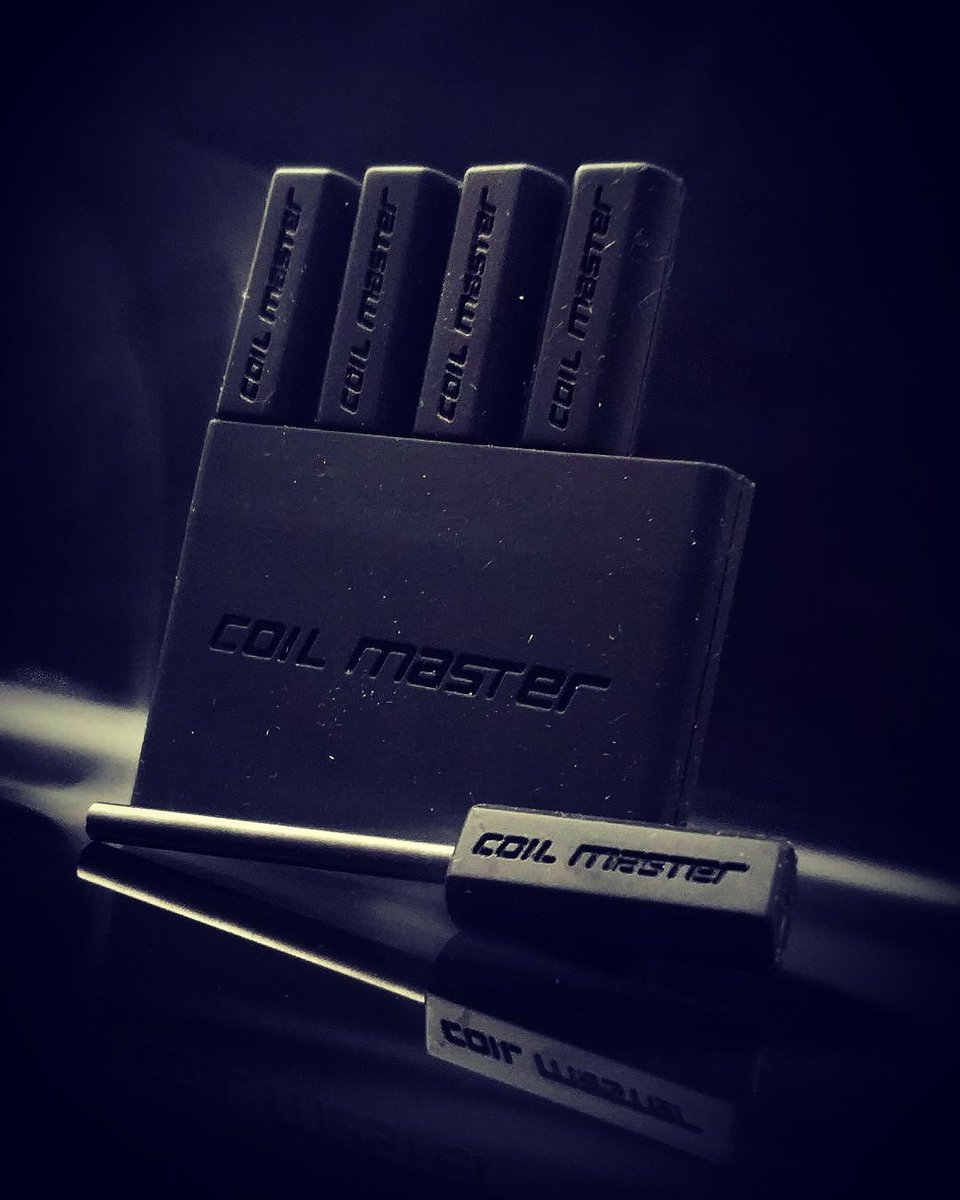 coilmasteruk's tweet photo. Looking to color those coils evenly or work out those hot spots while the alloys still hot? #Ceramicsticks got you covered!π
PC: kingsohm https://t.co/WDUGEynrKh