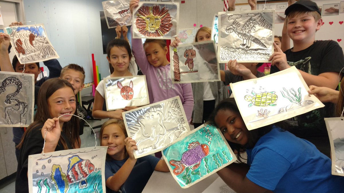 Reidt_on's tweet photo. Had a busy day of Metal Art, Sami Circuit and Buddies! A Marvelous Monday in 5th grade! 41/180 #Art #SamiCircuit #K5Buddies @rcsdstoneridge https://t.co/u0pXkY7K5l
