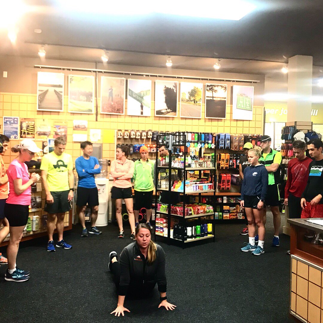 InHealthPLLC's tweet photo. Thanks @SuperJocknJill Greenlake Monday Night Run for having Dr. Carrie out to lead your warm-up tonight! https://t.co/H1XvmOymYz