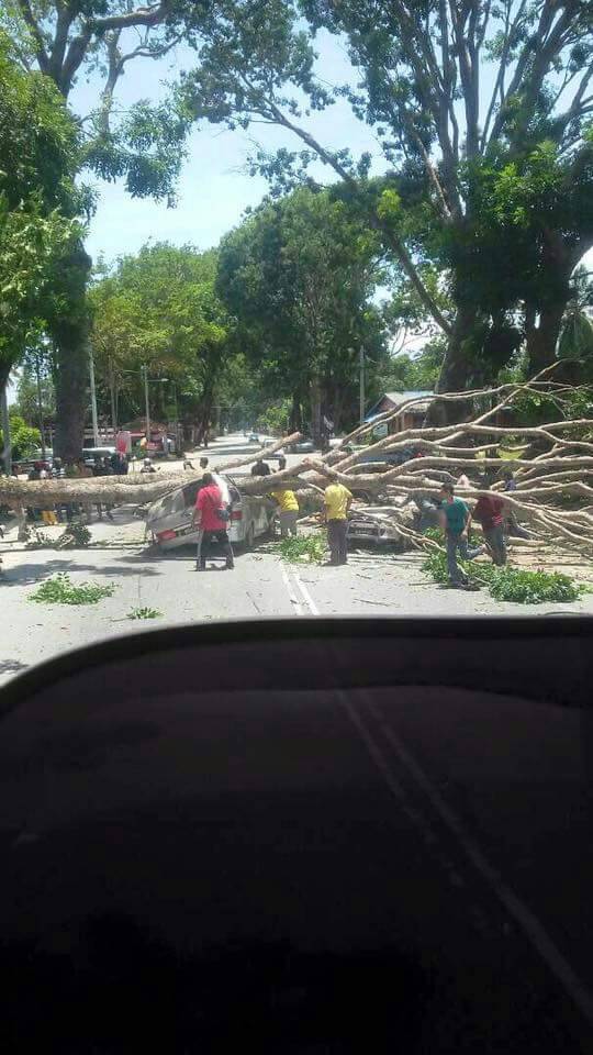 JemyIzzsha's tweet image. "Mi,esok mu gerok(kejut) aku pkul 4 deh?" 
Rasa bersalah sebab xdapat nak tunaikan janji terakhir dengan arwah 😭
Semoga kau tenang disana 😊