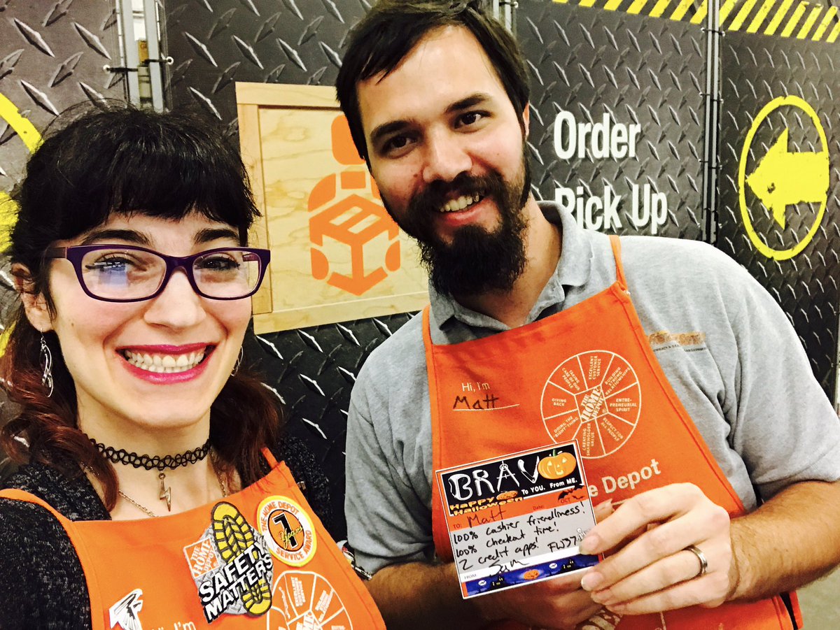 TullySj's tweet photo. Can I get a -whoop whoop-?! D31's Matt had 100% friendliness, 100% checkout time, and TWO credit accounts last week!!! #AwesomeOps #Team0141 https://t.co/vPSh8hwaOw