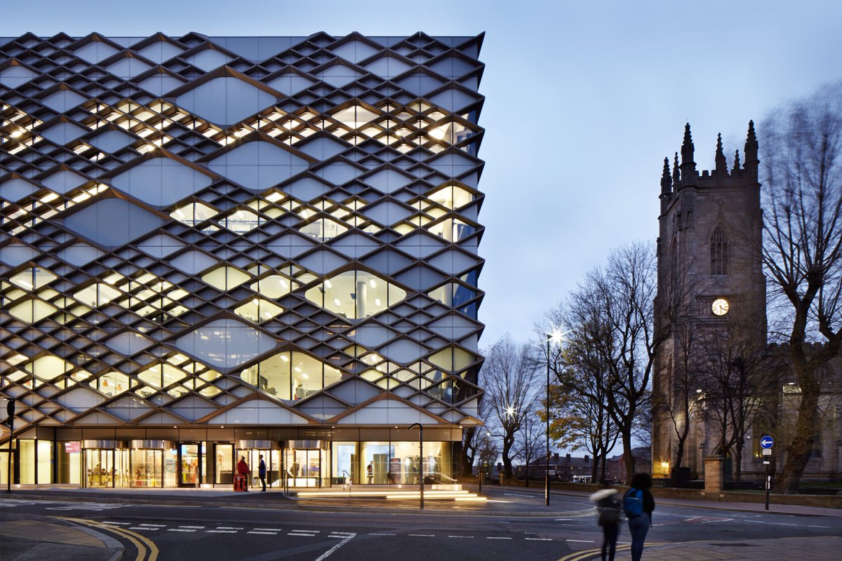 CivilSheffield's tweet photo. The @shefunidiamond, engineered by @ArupGroup, has won an @IStructE Yorkshire Structural Award https://t.co/xzQtM2nPQr #greatengineering 🏆 https://t.co/TUE4SvVfFx