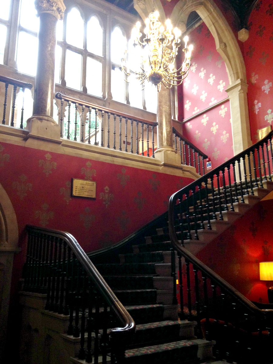 FigOffices's tweet photo. The fantastic #CWMasterclass by @armadillosocial was hosted in the most beautiful @BrownsoverHall Hotel! #rugby #hotel @cwchamber https://t.co/O63UejqZWY