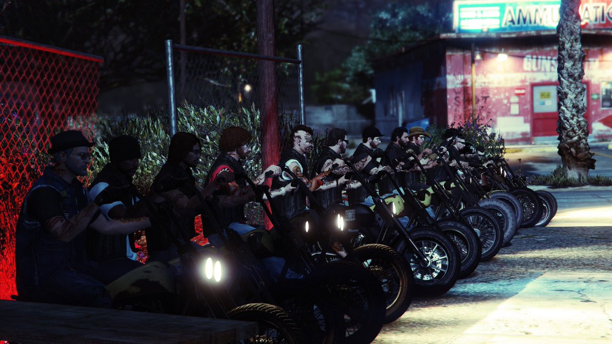 DeathProofMCGTA's tweet photo. There's a rumble in this sleepy, sandy town. ⚡️💀⚡️ #GTAV #GTAOnline #GTAPhotographers #RockstarGames #Snapmatic https://t.co/bhUIS2kNB1