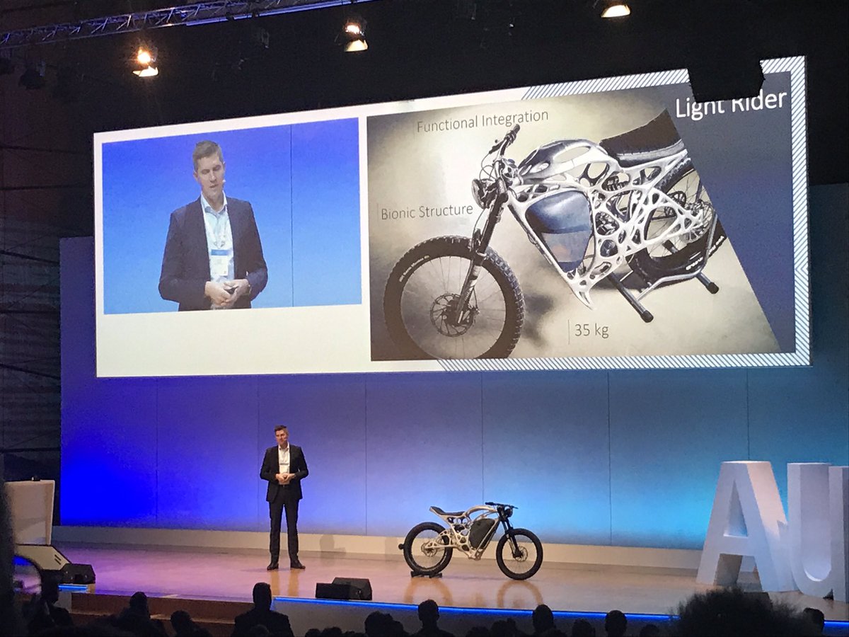 CollinVanKooten's tweet photo. The future of design in automotive and aircrafts will look like this! Awesome design functionality in manufacturing #AUGermany2017. https://t.co/D7brwjcL0y
