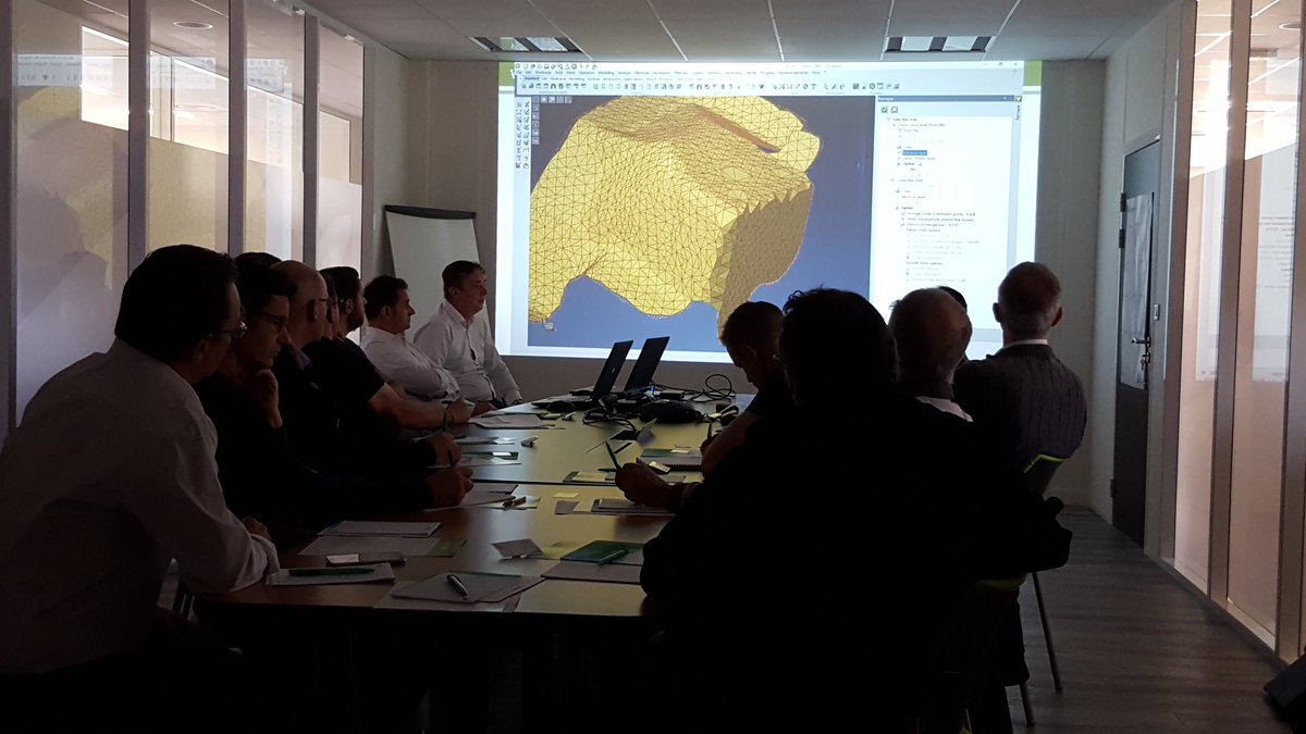 mayet_sa's tweet photo. @VISIcadcam 2018R1 #reverseengineering suite has now been released officially. This new module is fully integrated in within #VISI https://t.co/t0DEHipEwv