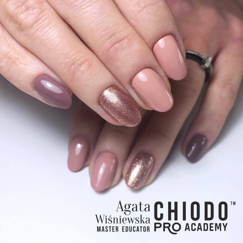 ChiodoproEu's tweet photo. Manicure made with our #New BLACK&amp;WHITE ChiodoPRO Collection by Edyta Górniak
Manicure by Agata Wiśniewska Master Educator ChiodoPro https://t.co/ZFJgwsfYFU