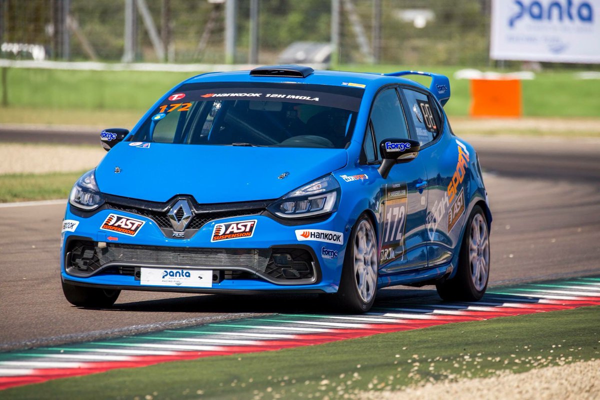 Competition kits should be serviced every season, and with turnaround times just 2-3 days and prices from £100, get in touch #AST #prep