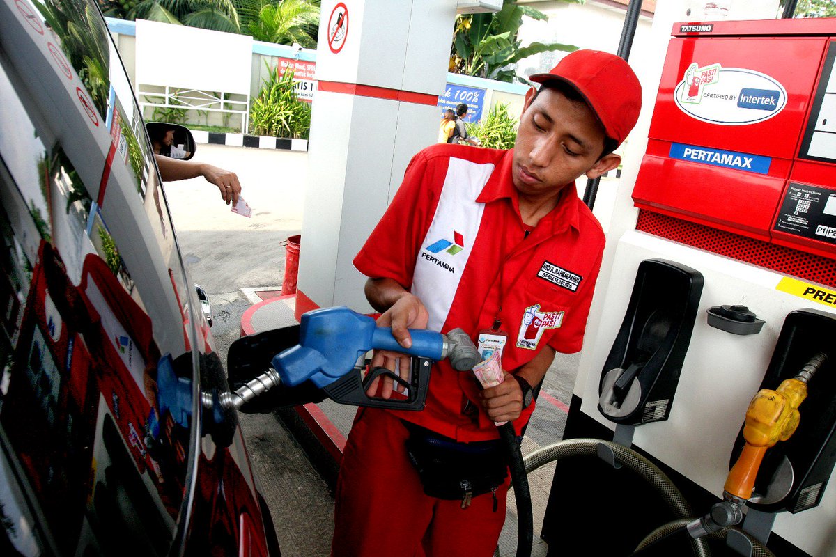 SelowId's tweet photo. Harga Bahan Bakar Khusus (BBK) Naik https://t.co/PyHnBdfKij #Kerja3ersama #SelamatBekerjaAniesSandi https://t.co/o1gegxAiKX