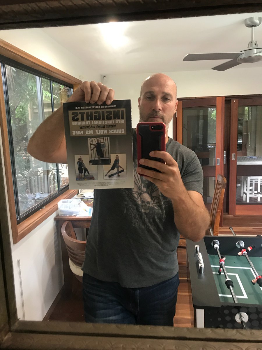 yeswereback's tweet photo. Look what landed on my doorstep. Proud of you buddy

Insights into Functional Anatomy by Chuck Wolf

#FunctionalAnatomy #anatomytrains https://t.co/NwlswRVi6H
