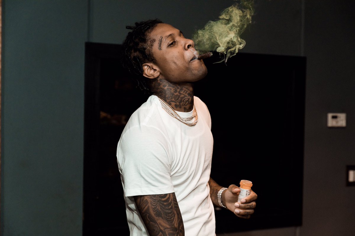 lildurk's tweet photo. Don't want to hurt nomo ⭐️ https://t.co/2duzhLehho