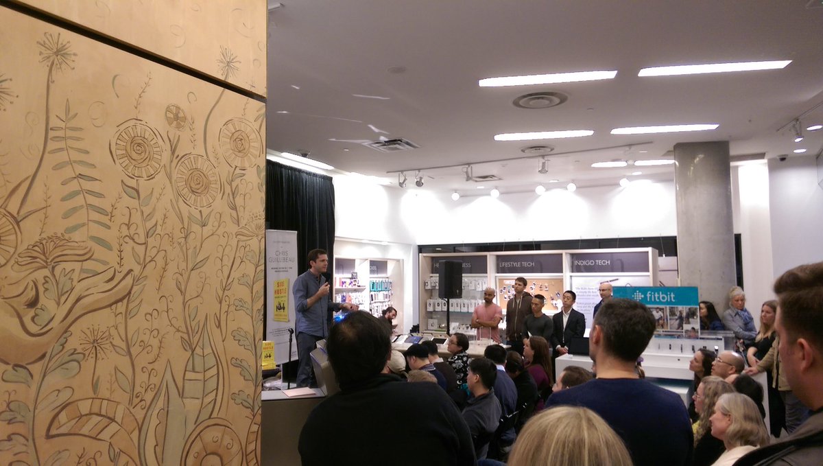 DashSoulja's tweet image. Great to meet #bestseller #the100startup @chrisguillebeau again in #Vancouver @chaptersindigo talking about new book #SideHustleBook! #passiondriven #entrepreneurship #hustle #SmallBiz #success #LiveLifeToTheFullest