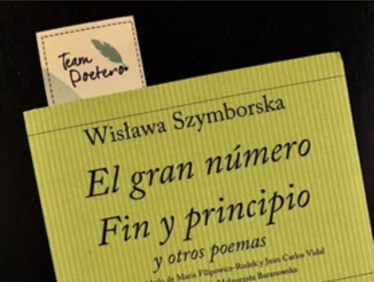 TeamPoetero's tweet photo. Poema “Nada dos veces” de: 

Wisława Szymborska
Polonia, 1923 https://t.co/9zV5QjD3V8