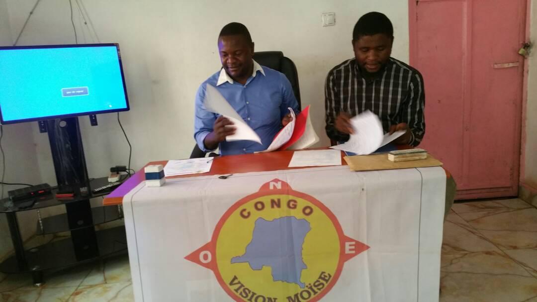 ZolaMara9's tweet photo. Réunion de la coordination du programme #Congo #Vision #Moïse, une déclaration en vue face à la forfaiture @CNangaa https://t.co/AE6y5cekRD