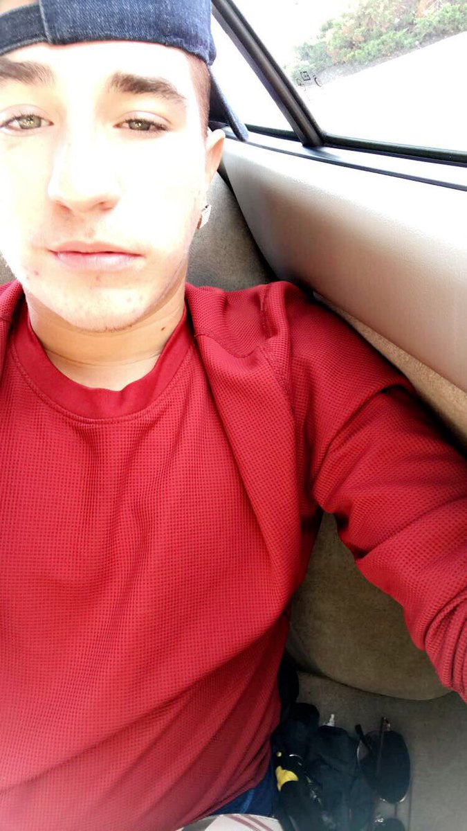 Adam Wurl (Turn_Up_God21) Twitter