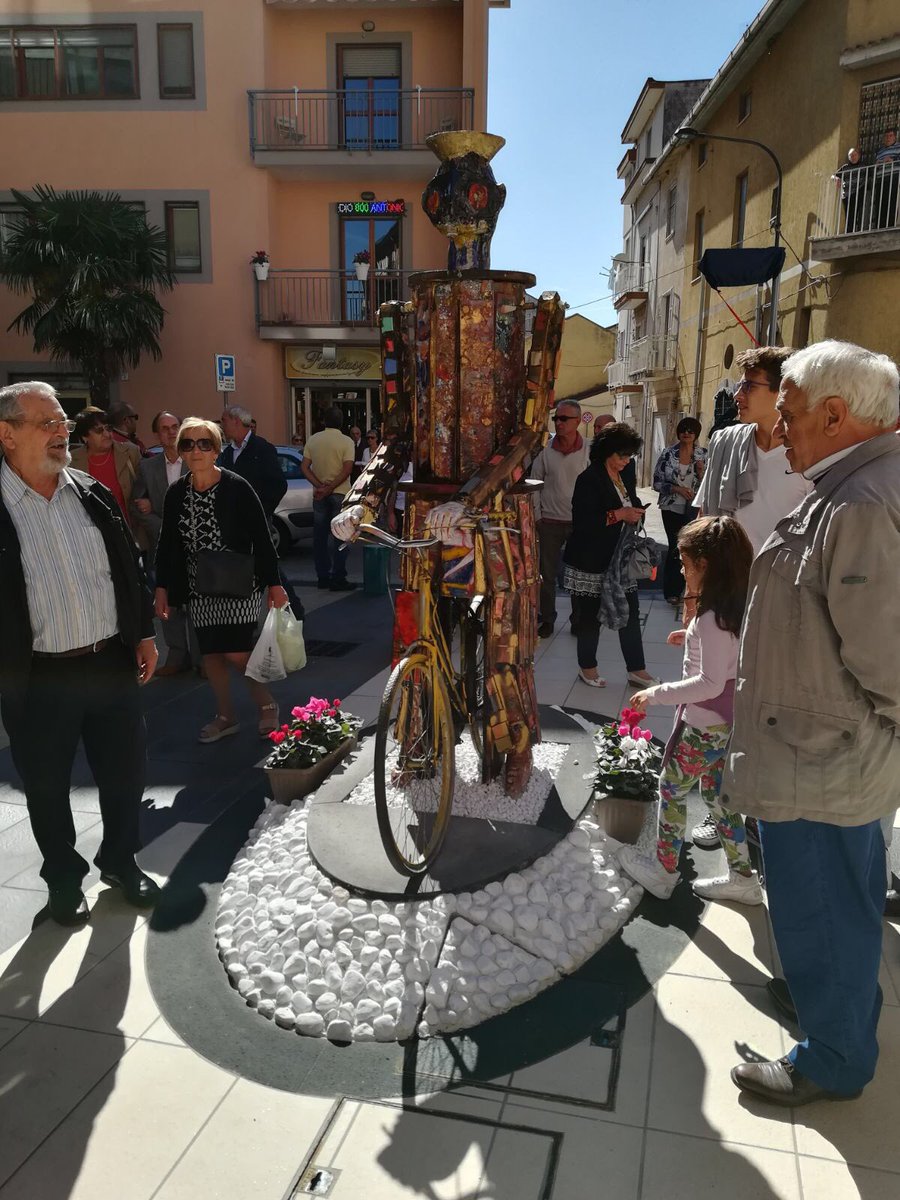 VALIANTEG's tweet photo. #Baronissinews . La inaugurazione della "piazzetta Municipio". https://t.co/vWNFk8JjXm