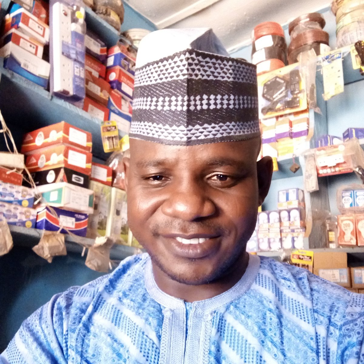 AnguluMohammed's tweet photo. #NewProfilePic https://t.co/Dvn2raCFXh