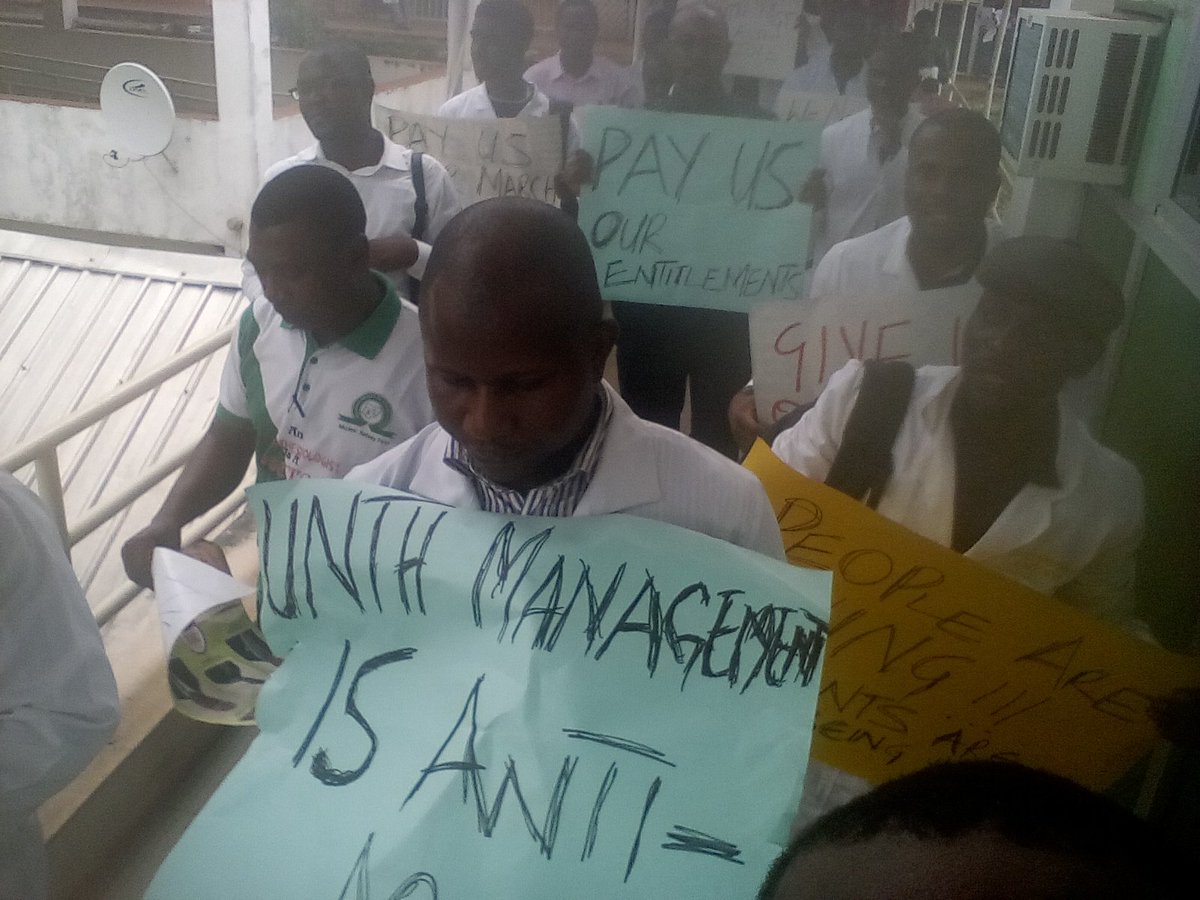 ARD_UNTH's tweet photo. @daily_trust 

The proclaimed Nigeria center of Excellence in Health Care delivery is dying!!! UNTH is dying.
 Help us tell the world!!! https://t.co/QkUdV5sxgM