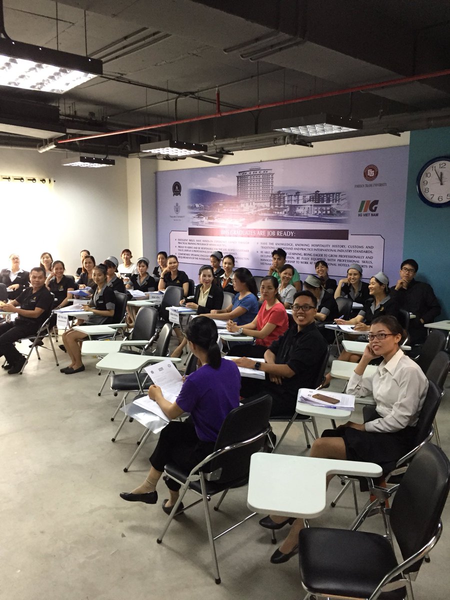 Everyone is still smiling at the end of my lecture...I guess it went well #PowerofNiagara #Vietnam