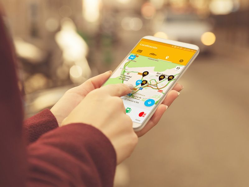 topgearespanol's tweet photo. #MidasConnect, la app con la que cualquier vehículo puede ser un coche conectado 🚙📲https://t.co/ZVzRDSe3Cy https://t.co/o8Ydf6whxD