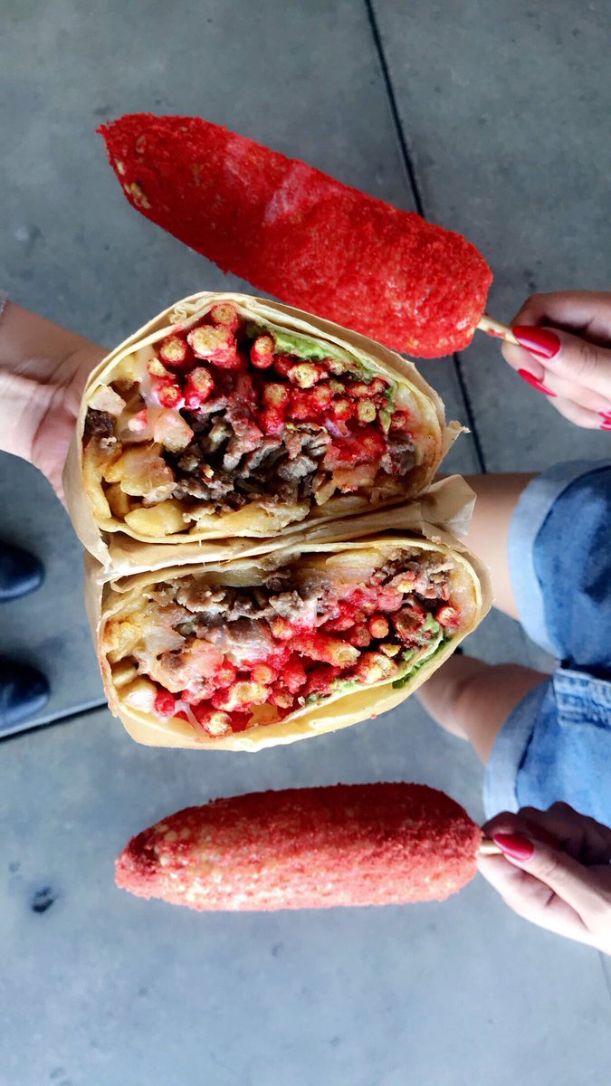 firstdateguide's tweet photo. Share a massive burrito #firstdates https://t.co/aTp4XMVjU5