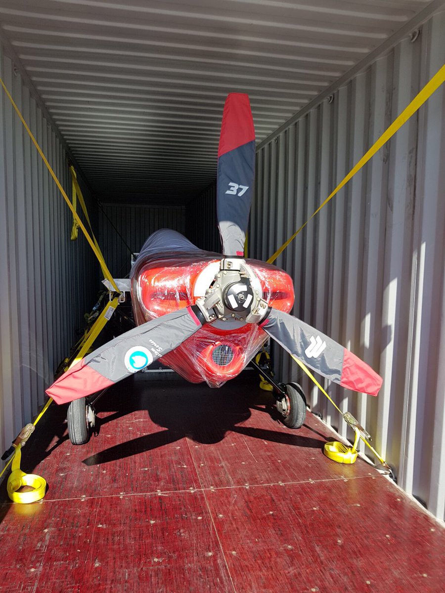 Our lady in red on the way back home. So long Indianapolis!👊

#pp37 #airrace #redbullairrace #aviation #indy #pilot