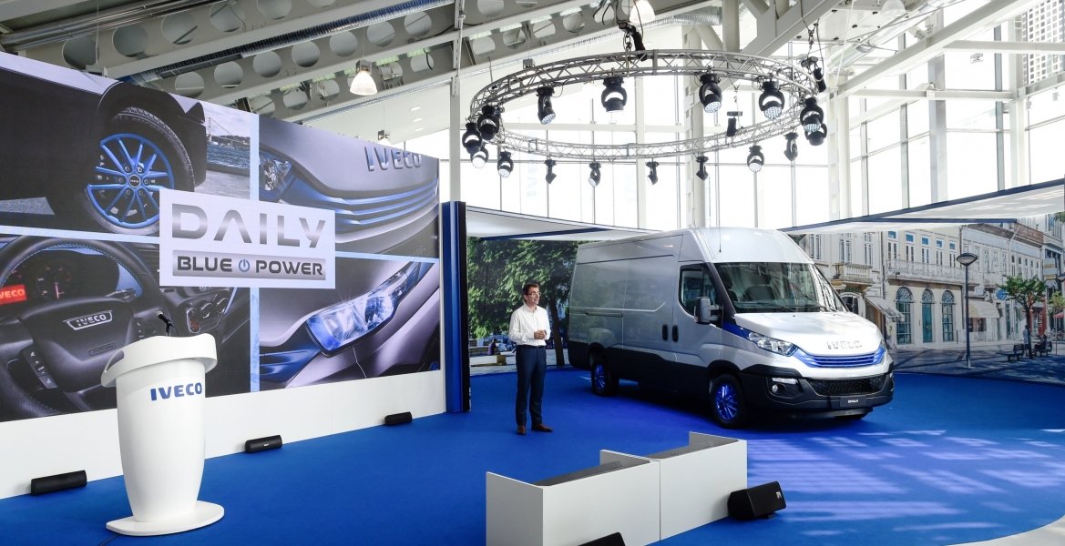 inturasa's tweet photo. IVECO abre las puertas de un Daily Center muy especial
@Transporte3
#INTURASA #IVECO #GALICIA
https://t.co/t1uQBHjSGw https://t.co/YcxRuoMxL6
