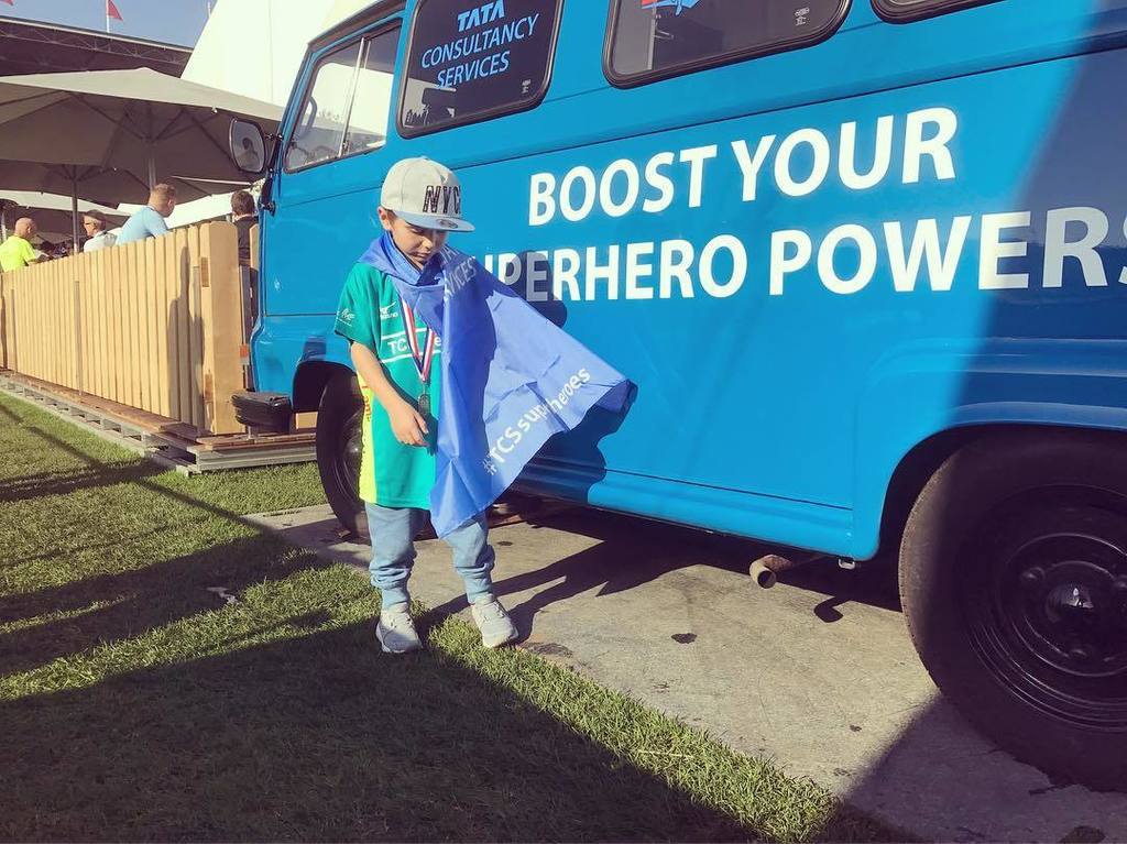 RubinMcRae's tweet photo. Sometimes we normal people can achieve something great! Tack #tcsamsterdammarathon &amp; #tcs for the world class VIP … https://t.co/TtVYUFjafi https://t.co/Ms92fnae6A